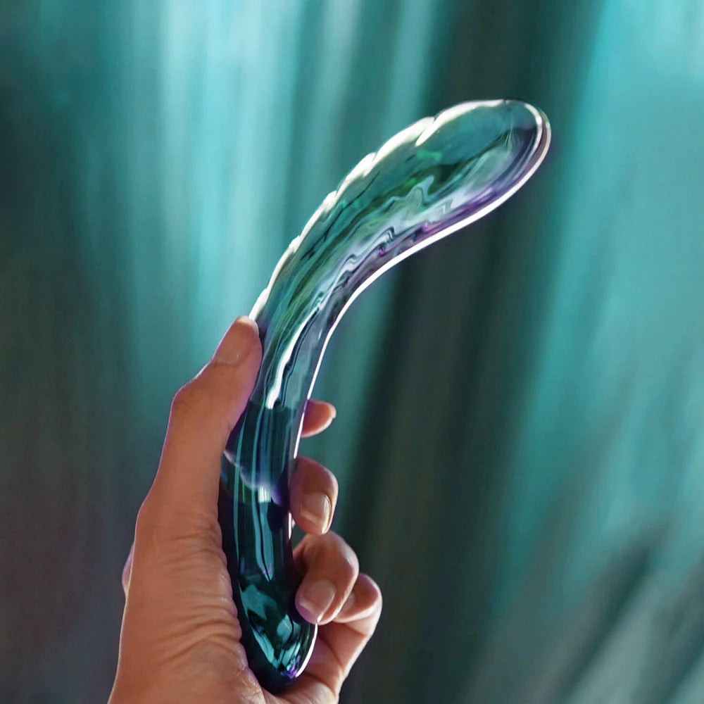 Kalii – Glass G-Spot Dildo by Biird